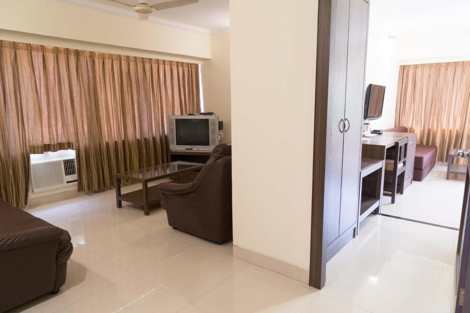 Hotel Aroma Executive Panaji -Stay In The Heart Of The City エクステリア 写真