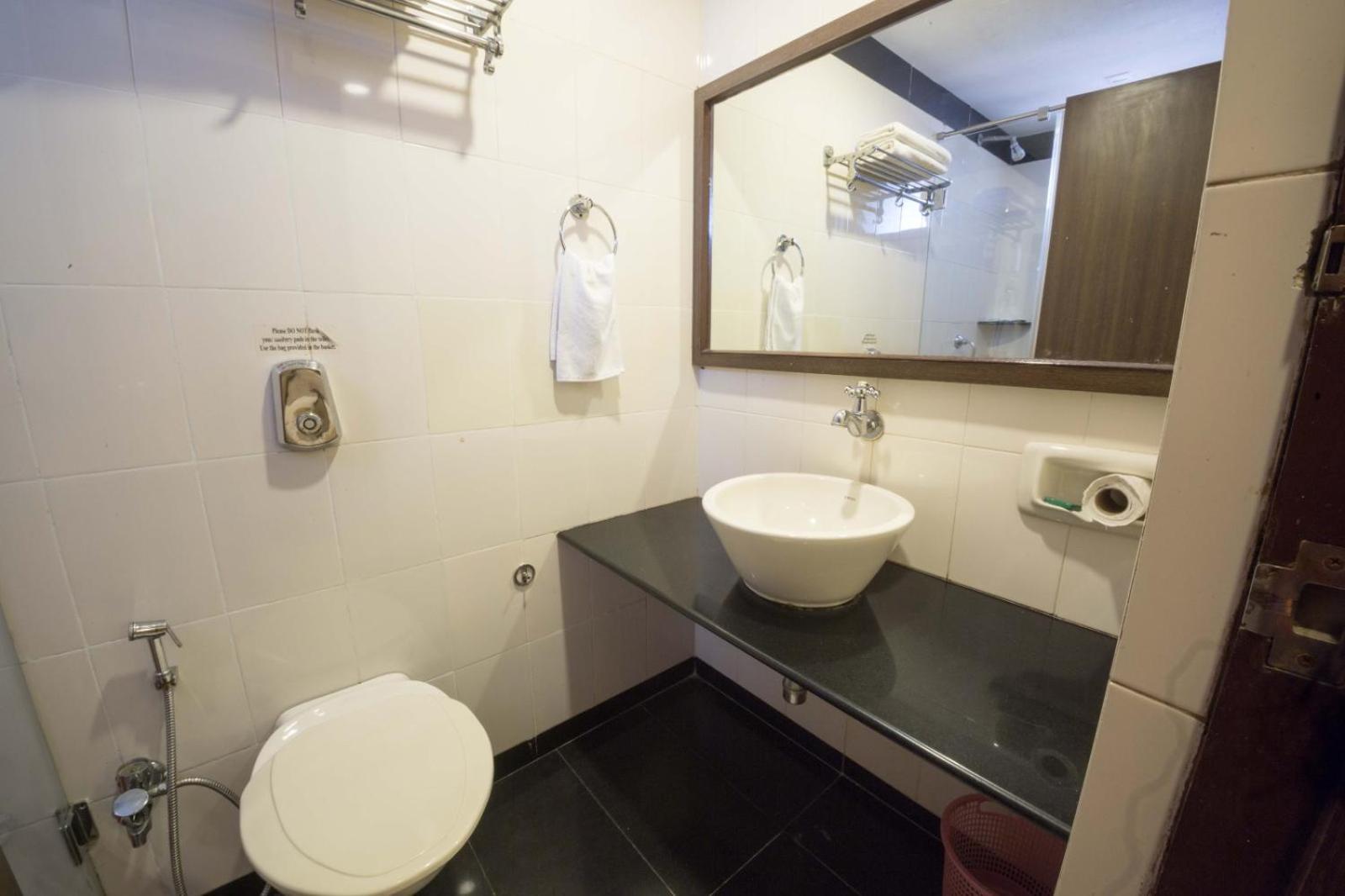 Hotel Aroma Executive Panaji -Stay In The Heart Of The City エクステリア 写真
