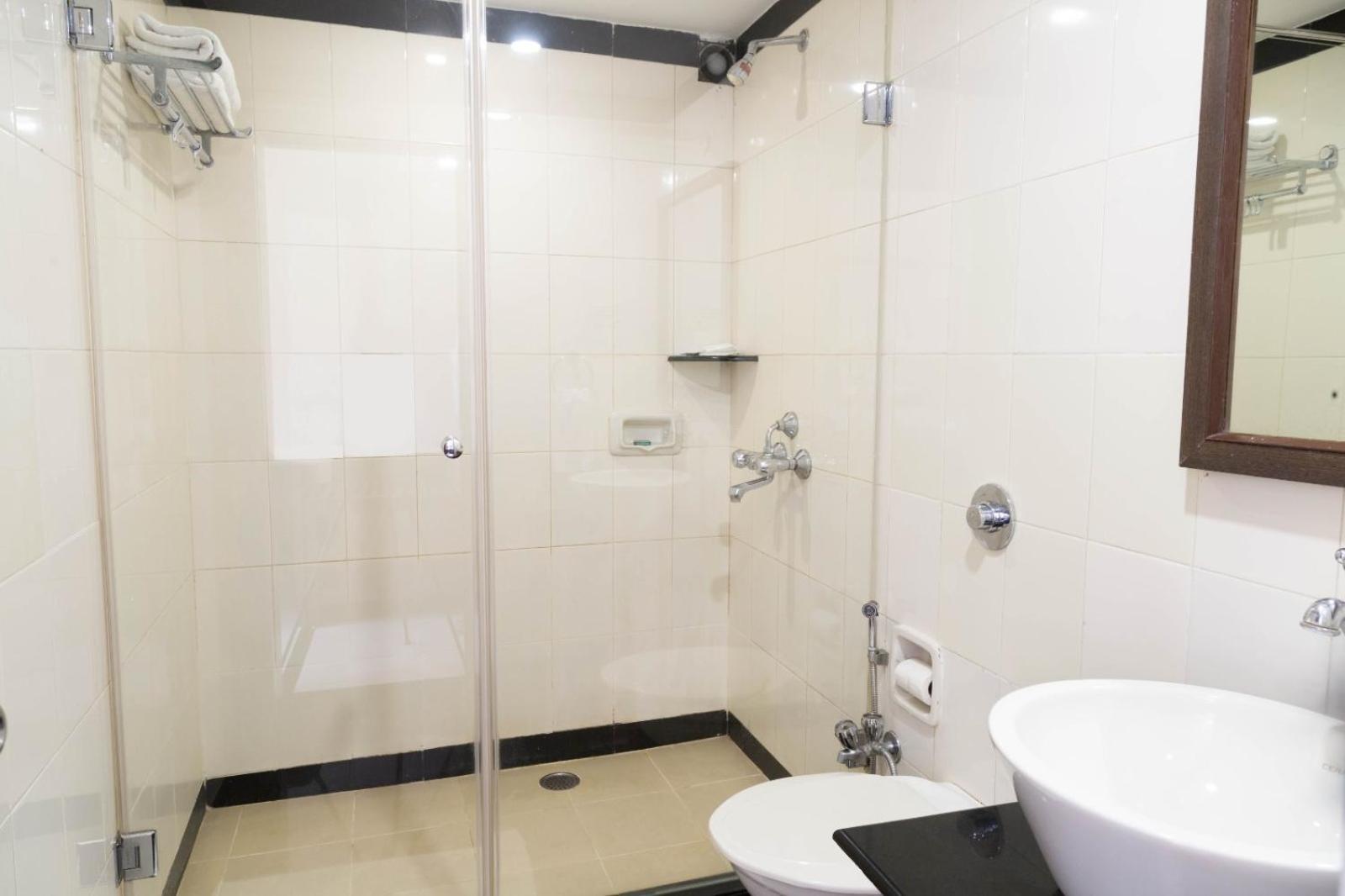 Hotel Aroma Executive Panaji -Stay In The Heart Of The City エクステリア 写真